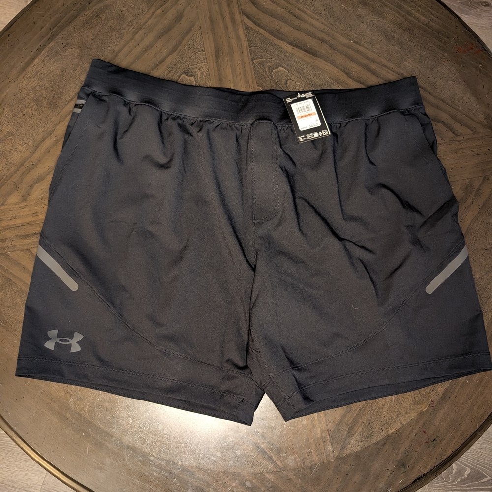 Under Armour Black Athletic Shorts - Picture 3 of 6